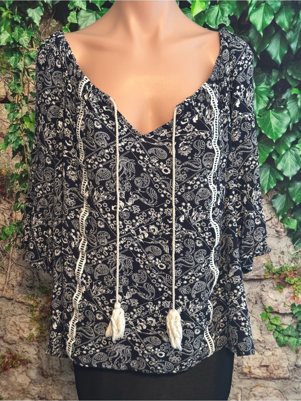 Boho Paisley 3/4 Sleeve Tie-Front Peasant Blouse in Black & White